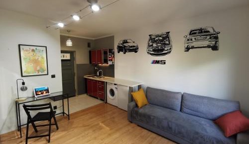 One-Bedroom Apartment