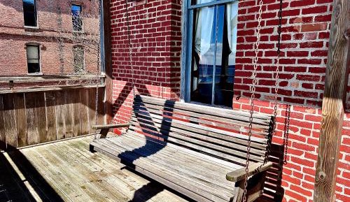 Suite # 5 - Ocean View Private Deck - No pets
