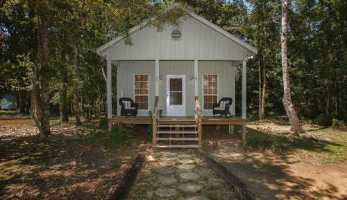 One-Bedroom Holiday Home