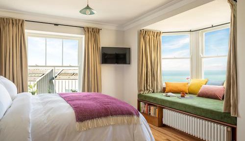 Superior King Room