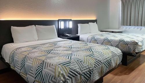 Deluxe Quadruple Room - Non-Smoking