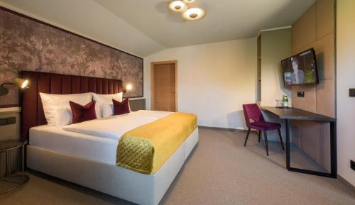 Suite with City View