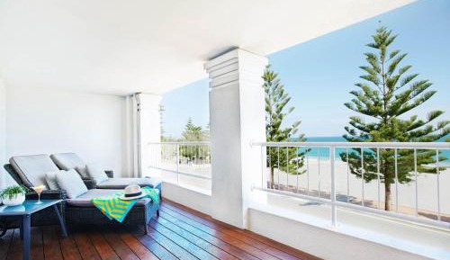Queen Room - Ocean View