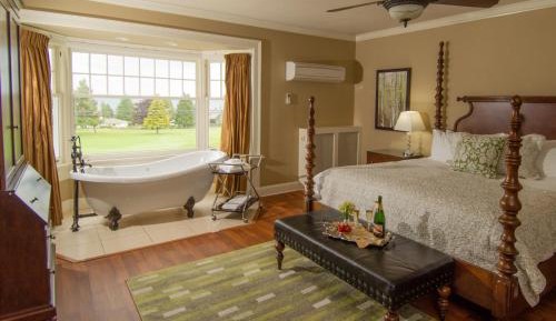 King Suite with Ocean View