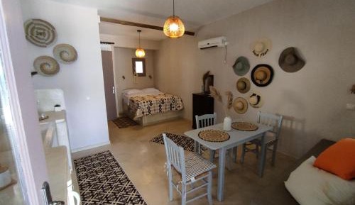 One-Bedroom House