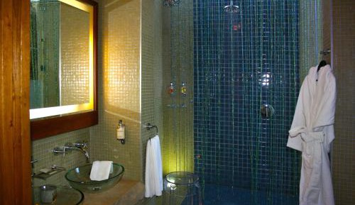 Standard Luxury Suite