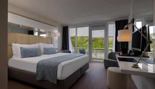 Superior Double Room with Land/Dune View