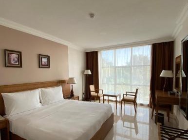 Superior King Room