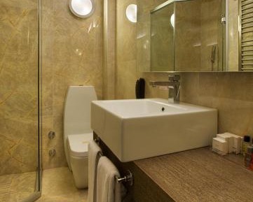 Semi Basement Room