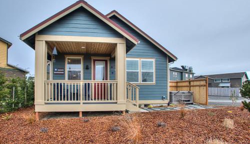 One-Bedroom Holiday Home