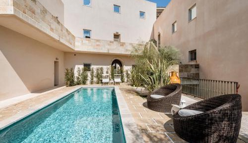 Two-Bedroom Apartment with Garden View