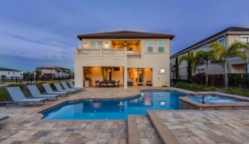 Seven-Bedroom House