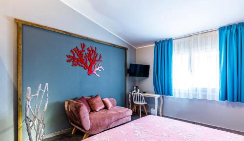 Deluxe Triple Room with Sea View