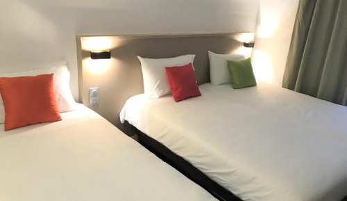 Studio (3 Adults)