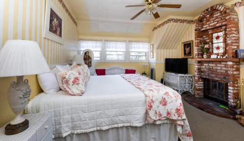 King Room with Garden View