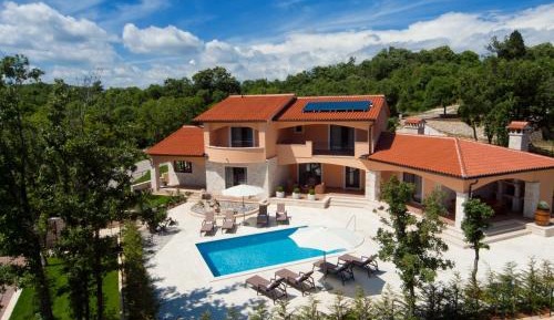 Four-Bedroom Villa with Private Pool