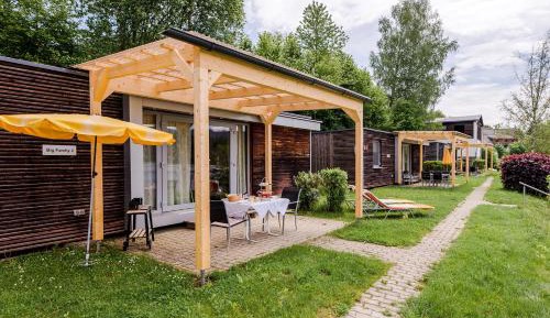 One-Bedroom Bungalow