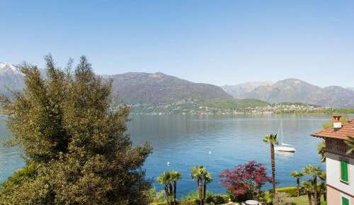 Superior Double Room with Lake View