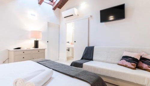 Penthouse Apartment