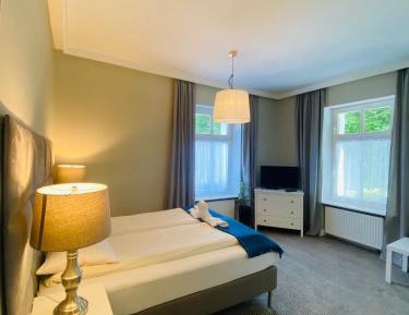 Large Double Room