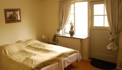 Twin Room with Balcony (No pets allowed)