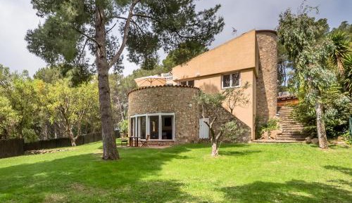 Five-Bedroom House