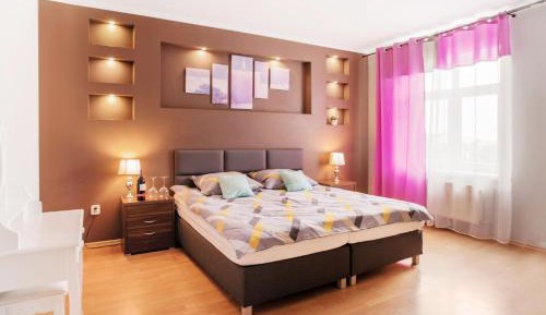Deluxe Double Room with Shower