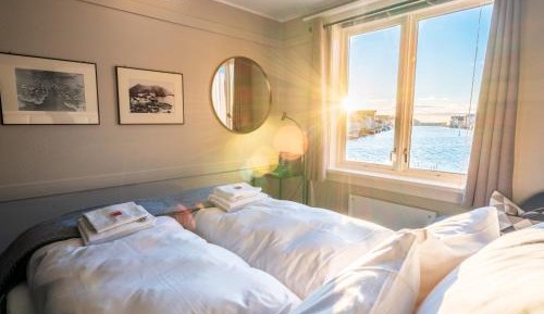 Double or Twin Room with Sea View