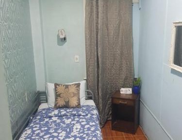 Single Room with Shared Bathroom