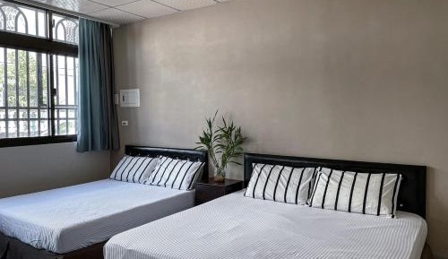 Quadruple Room with Private Bathroom