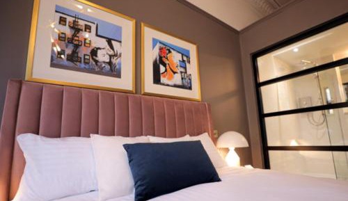 Superior King Room