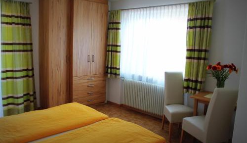 Two-Bedroom Apartment with Lake View