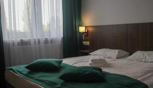Large Single Room