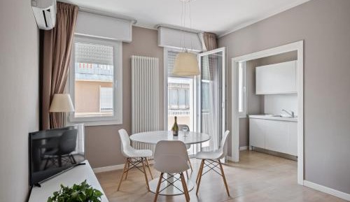 One-Bedroom Apartment with Terrace