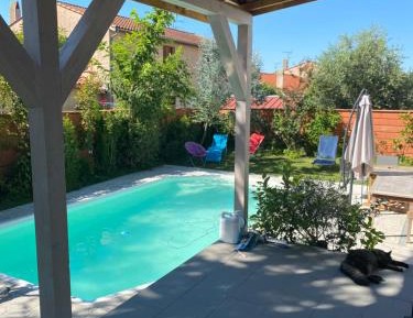 Deluxe Double Room with Shower