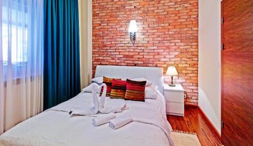 Apartment (2 Adults)