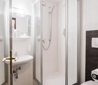 Classic Single Room