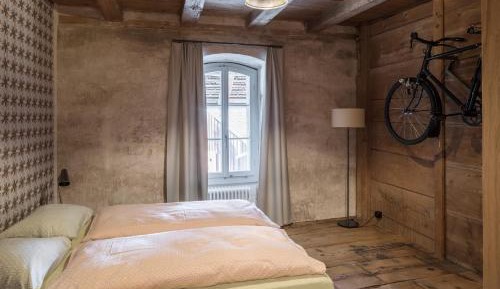 Single Room with Bathroom - incl. Museum Access