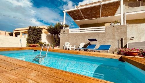 Villa with Sea View