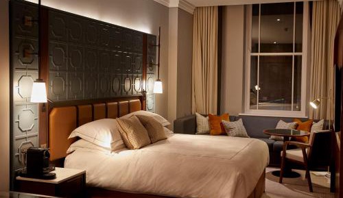 Deluxe Junior Suite