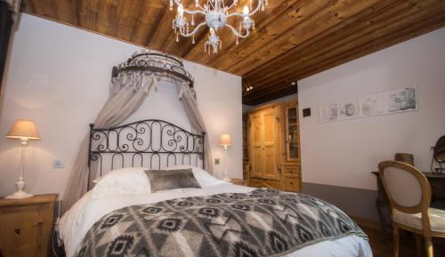 Superior Chalet