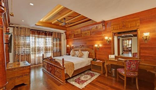 Heritage Executive Room