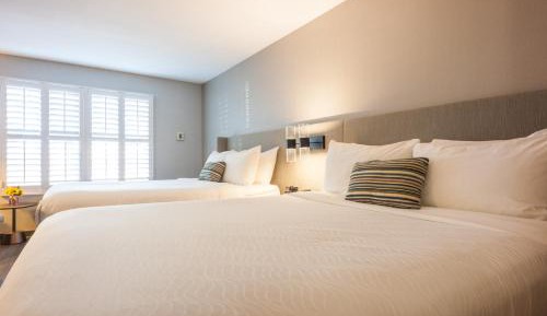 Standard Queen Room with Two Queen Beds