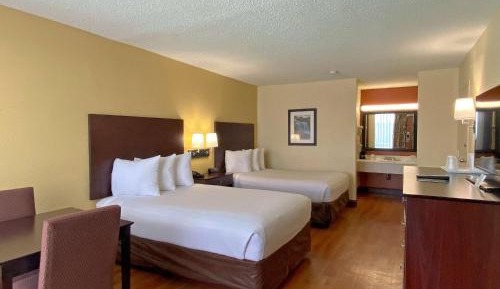 Double Room with Two Double Beds - Smoking