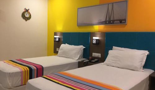 Deluxe Double Room with 10% Discount on Food and Beverages