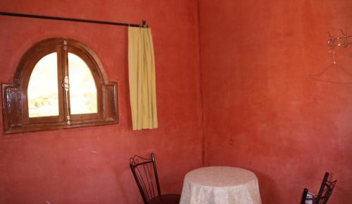 Single Room with Shared Shower and Toilet