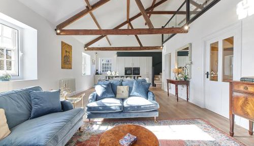 Four-Bedroom Apartment