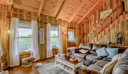 Four bedroom holiday home 