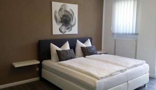 Studio Apartment (3 Adults)