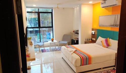 Deluxe Double Room with 10% Discount on Food and Beverages